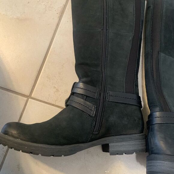 Earth | Sierra black leather knee high boots - Picture 9 of 12